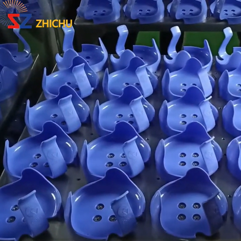 Comment placer le flacon dans un support en plastique