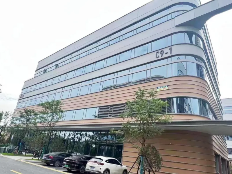 L’usine Ningbo Zhichu a été créée afin de se spécialiser dans la fabrication d’appareils de disruption cellulaire, de machines à glace et d’autres équipements de laboratoire connexes.
